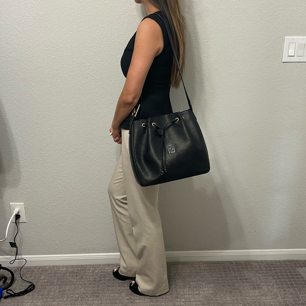 Fendi. Shoulder bag. Black Epi leather